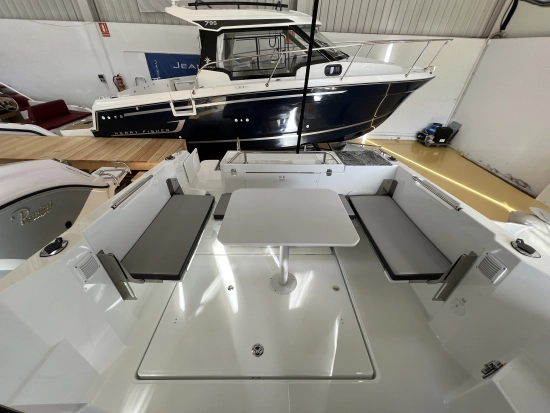 Jeanneau Merry Fisher 695 SPORT SERIE 2 2 PUERTAS nuevo en venta