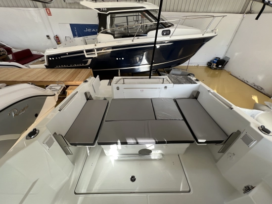 Jeanneau Merry Fisher 695 SPORT SERIE 2 2 PUERTAS nuevo en venta
