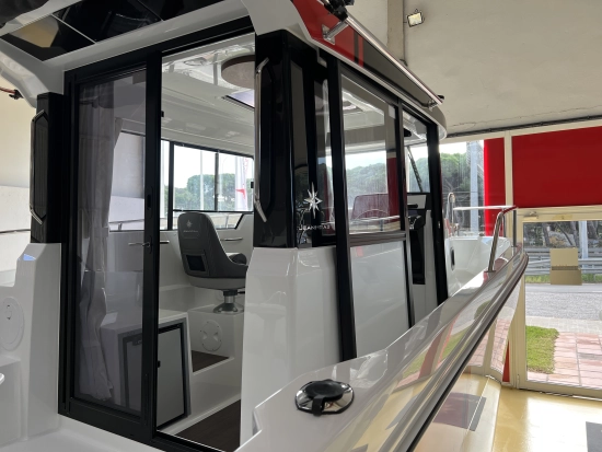 Jeanneau Merry Fisher 695 SPORT SERIE 2 2 PUERTAS nuevo en venta
