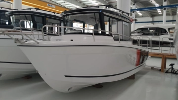 Jeanneau Merry Fisher 695 SPORT SERIE 2 2 PUERTAS nuevo en venta