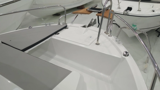 Jeanneau Merry Fisher 695 SPORT SERIE 2 2 PUERTAS nuevo en venta
