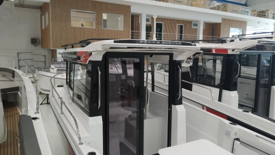Jeanneau Merry Fisher 695 SPORT SERIE 2 2 PUERTAS nuevo en venta