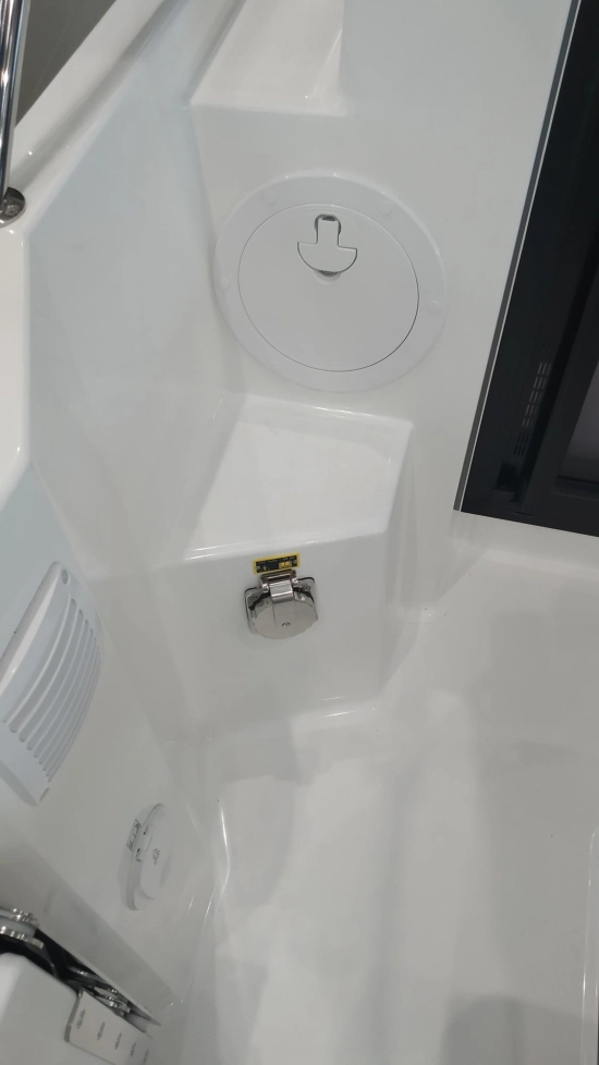 Jeanneau Merry Fisher 695 SPORT SERIE 2 2 PUERTAS nuevo en venta