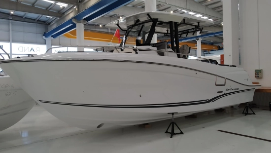 Jeanneau Cap Camarat 10.5 CC novos à venda