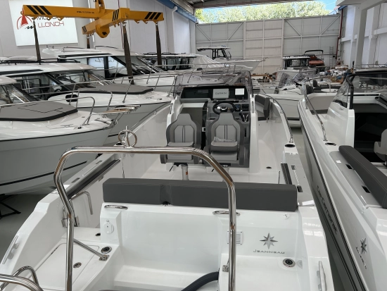 Jeanneau Cap Camarat 7.5 CC SERIE 3 nuova in vendita