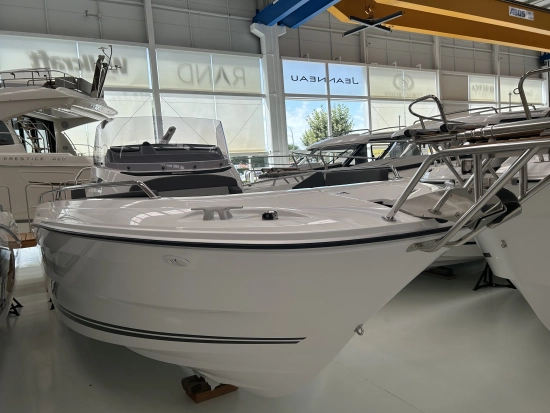 Jeanneau Cap Camarat 7.5 CC SERIE 3 nuova in vendita