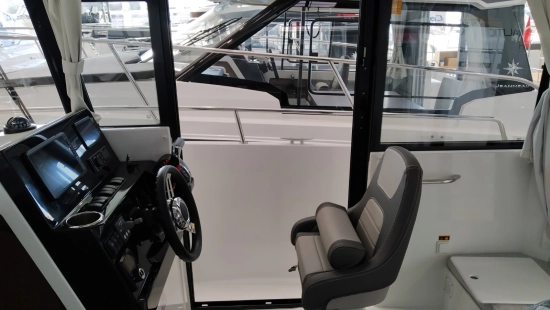 Jeanneau Merry Fisher 795 SPORT SERIE 2 2 PUERTAS novos à venda