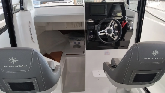 Jeanneau Merry Fisher 795 SPORT SERIE 2 2 PUERTAS novos à venda