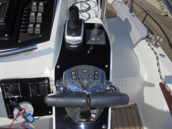 Sessa Marine Key Largo 28 usata in vendita