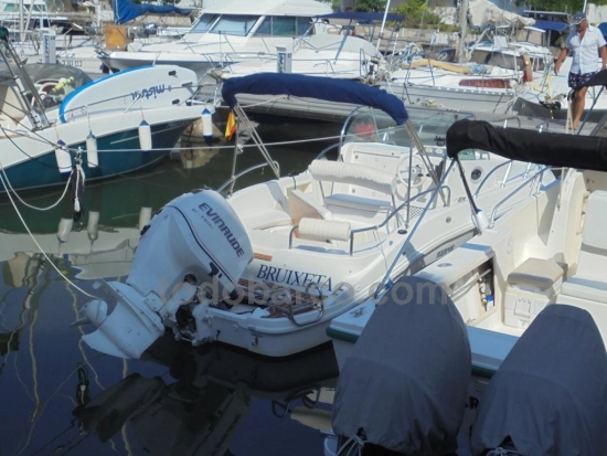 Aquamar 750 WALKAROUND usata in vendita
