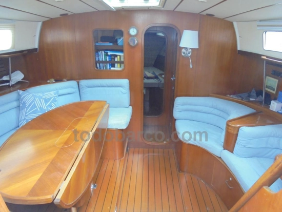 Beneteau Oceanis 44 CC usata in vendita