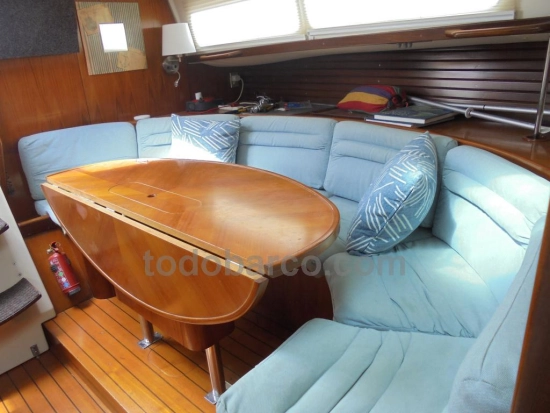Beneteau Oceanis 44 CC usata in vendita