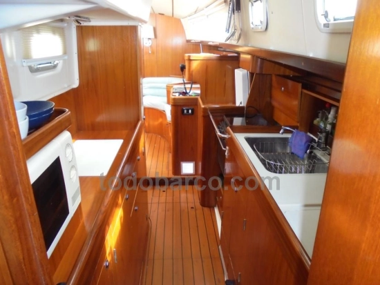 Beneteau Oceanis 44 CC usata in vendita