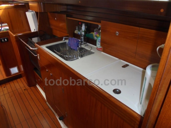 Beneteau Oceanis 44 CC usata in vendita