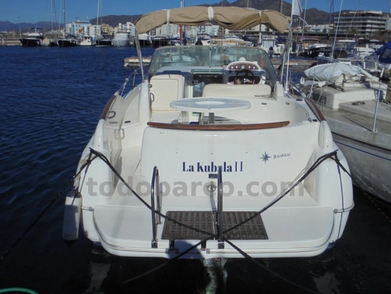 Jeanneau Leader 805 usado à venda