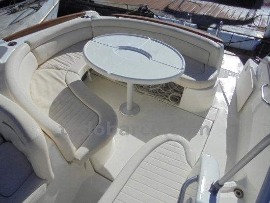 Jeanneau Leader 805 usado à venda