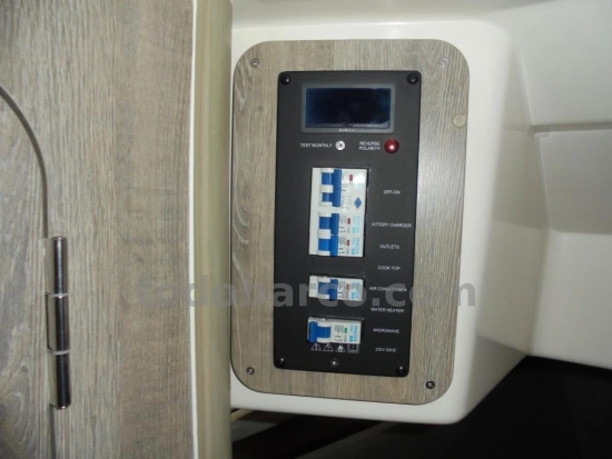 Quicksilver Sundeck Activ 875 de segunda mano en venta