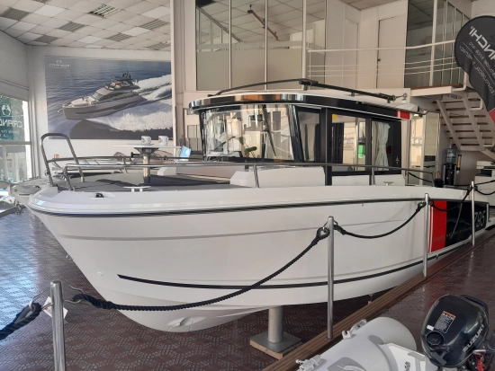 Jeanneau Merry Fisher 795 SPORT SERIE 2 2 PUERTAS nuevo en venta