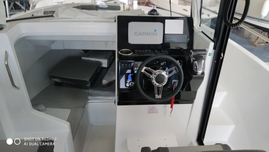 Jeanneau Merry Fisher 795 SPORT SERIE 2 2 PUERTAS nuevo en venta
