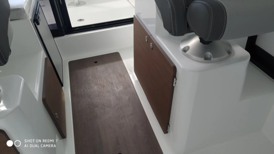 Jeanneau Merry Fisher 795 SPORT SERIE 2 2 PUERTAS nuevo en venta