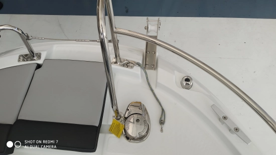 Jeanneau Merry Fisher 795 SPORT SERIE 2 2 PUERTAS nuevo en venta