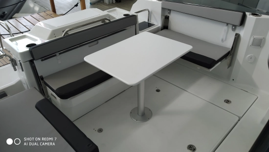 Jeanneau Merry Fisher 795 SPORT SERIE 2 2 PUERTAS nuevo en venta