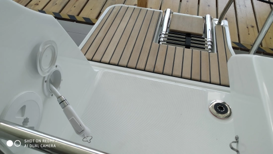 Jeanneau Merry Fisher 795 SPORT SERIE 2 2 PUERTAS nuevo en venta