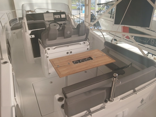 Jeanneau Cap Camarat 9.0 CC nuevo en venta