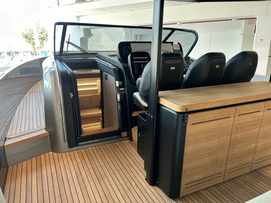 Cranchi 46 A LT nuova in vendita