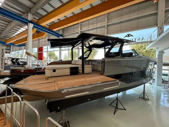 Cranchi 46 A LT nuova in vendita