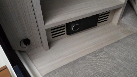Cranchi E26 CLASSIC nuevo en venta