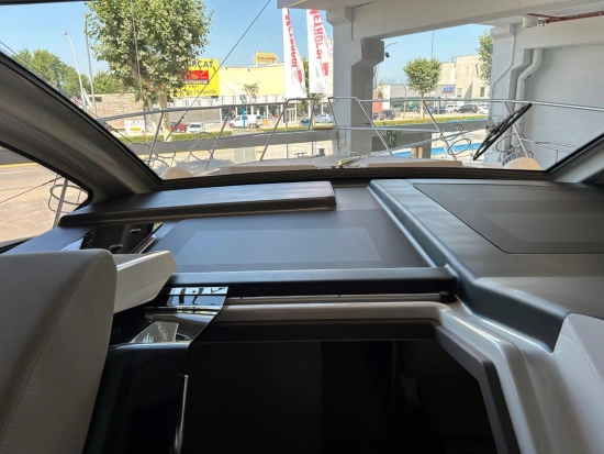 Cranchi M44 HT nuevo en venta