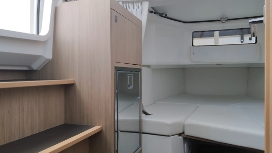 Jeanneau Cap Camarat 10.5 CC novos à venda