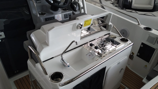 Jeanneau Cap Camarat 7.5 CC SERIE 3 novos à venda