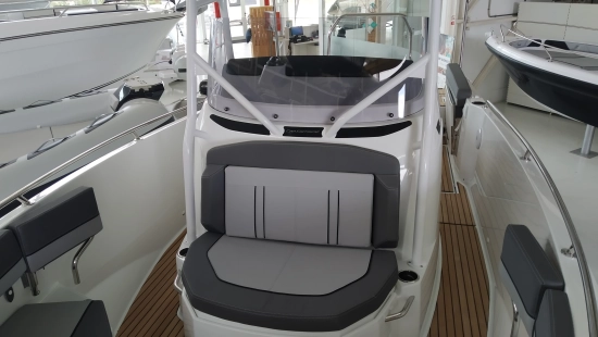 Jeanneau Cap Camarat 7.5 CC SERIE 3 novos à venda