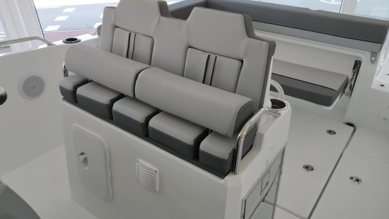 Jeanneau Cap Camarat 7.5 CC SERIE 3 nuova in vendita