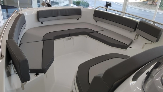 Jeanneau Cap Camarat 7.5 CC SERIE 3 nuova in vendita