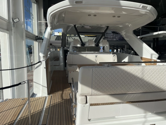 Jeanneau DB 37 IB nuevo en venta