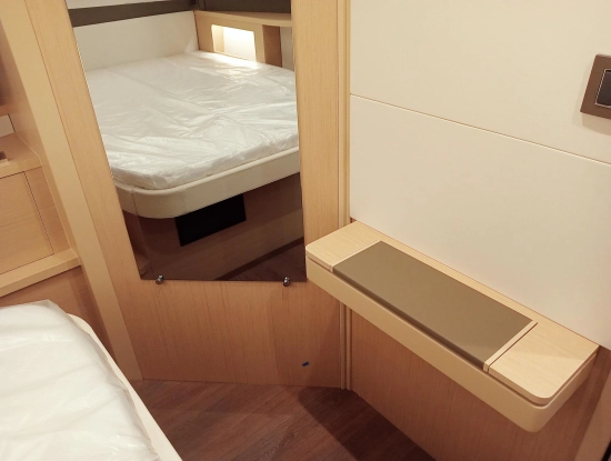 Jeanneau DB 37 IB novos à venda