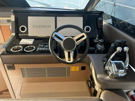 Prestige 590 FLY nuevo en venta