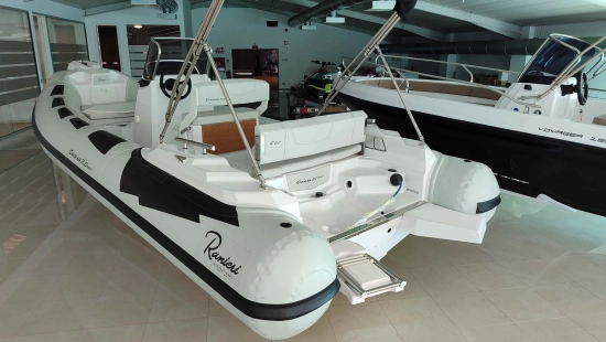 Ranieri CAYMAN 21 SPORT nuova in vendita