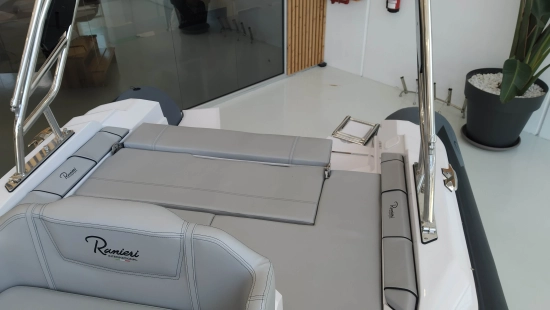 Ranieri CAYMAN 23.0 SPORT novos à venda