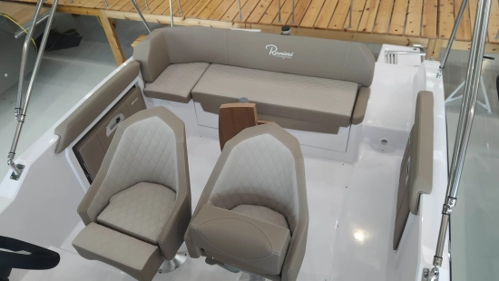 Ranieri NEXT 240 SH nuova in vendita