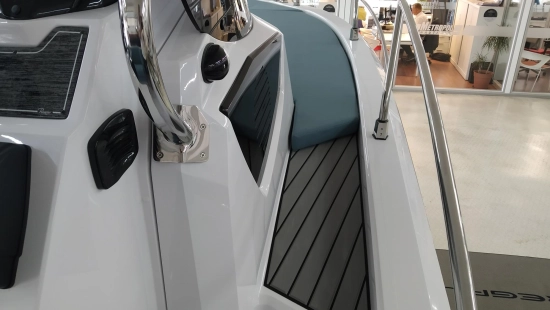 Ranieri NEXT 240 SH nuevo en venta