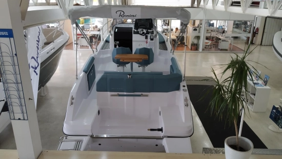 Ranieri NEXT 240 SH nuevo en venta