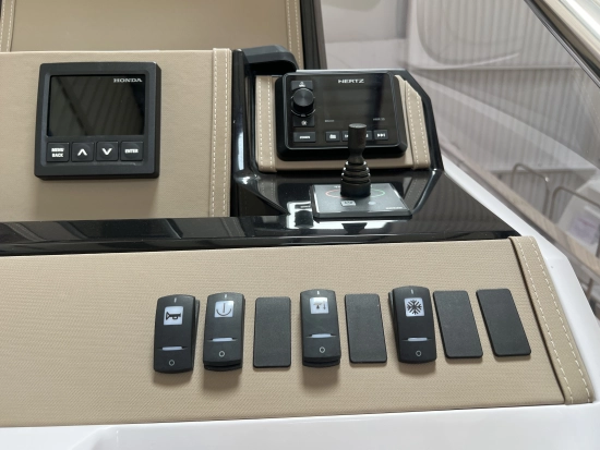 Ranieri NEXT 285 LX novos à venda