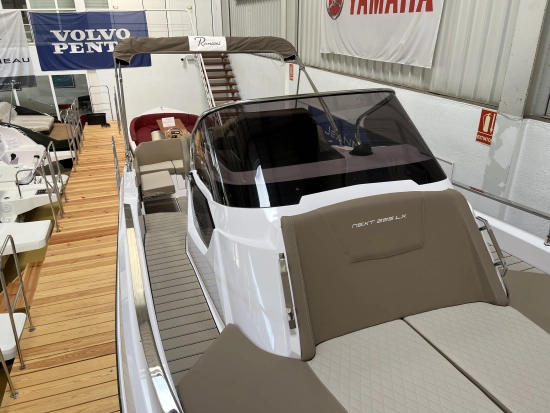 Ranieri NEXT 285 LX novos à venda