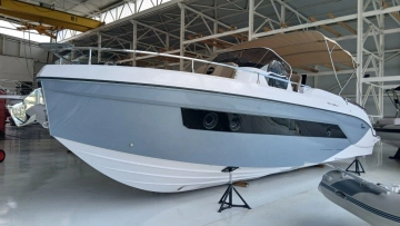 Ranieri NEXT 330 LX nuova in vendita