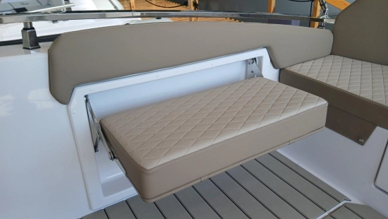 Ranieri NEXT 330 LX nuova in vendita