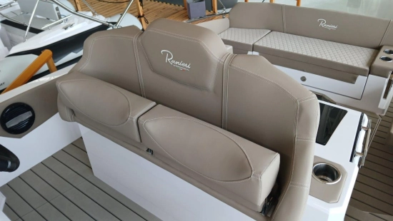 Ranieri NEXT 330 LX nuova in vendita